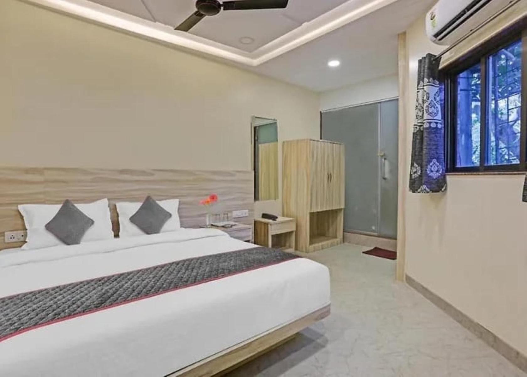 The Kiwwi Hotel 뭄바이 외부 사진